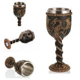 Coupe-a-biere-medievale-squelette-de-dragon