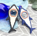 Decapsuleur-requin-aimante-deux-couleurs