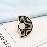 Double-pins-disque-vinyle-et-coeur-cote-disque