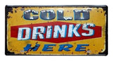 Plaque-en-metal-sur-la-biere-boissons-fraiches-ici